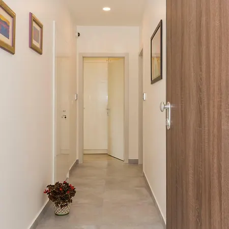 Esperanza Suits Apartment