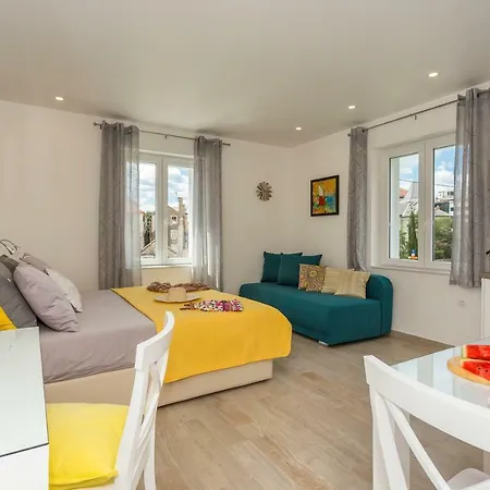 Esperanza Suits Apartment